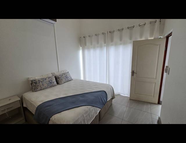 3 BEDROOM FREESTANDING TO LET IN PALM LAKES ESTATE
